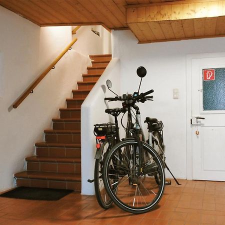 Helles Apartment Fuer 1-2 Pers. Mit Parkplatz Und Wifi Kraiburg am Inn Eksteriør billede